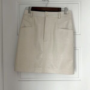 Cream faux leather H&M skirt, sz 6 (fits like sz 4)